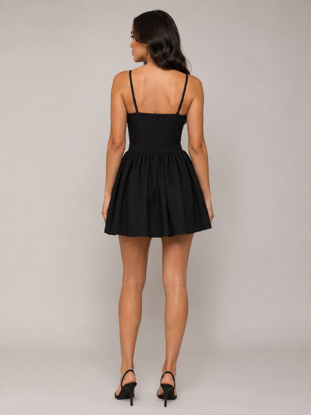 Vestido Curto Preto Encanto Boneca